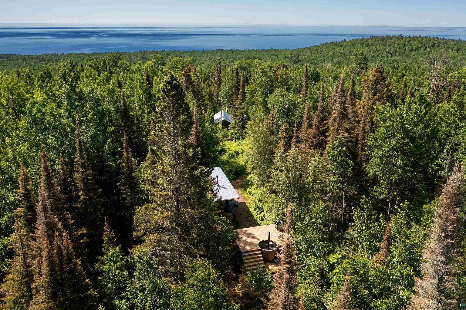 Deck and Sauna with lake Superior view.
